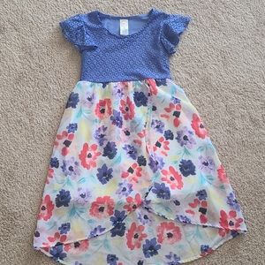 Girls dress